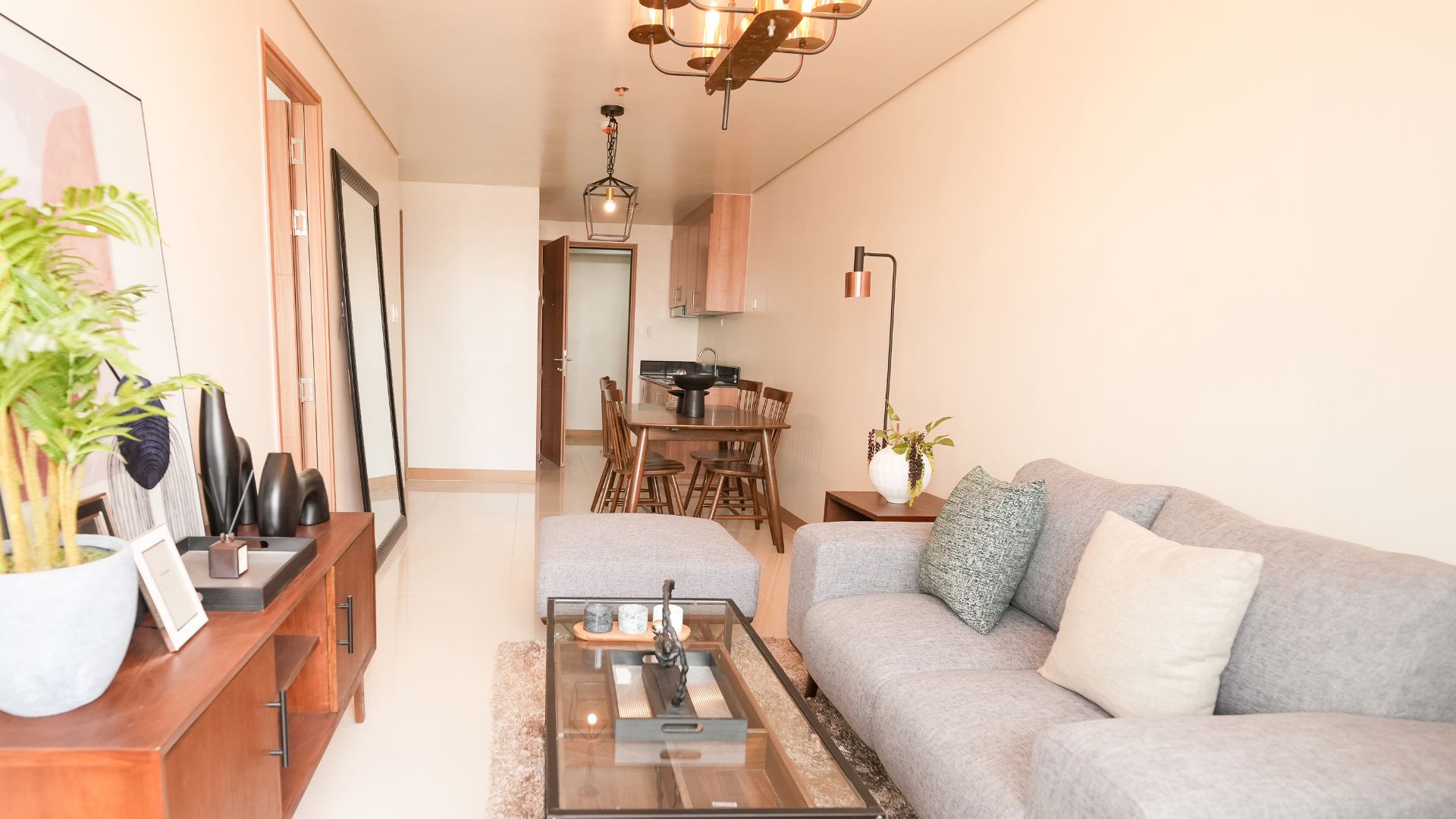 Thoughtfully dressed for function and flair, every detail in your Red Residences unit is tuned to your rhythm where your story unfolds in style.
